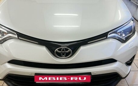 Toyota RAV4, 2019 год, 2 900 000 рублей, 10 фотография