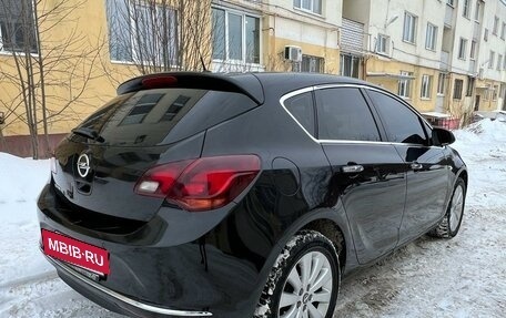 Opel Astra J, 2013 год, 980 000 рублей, 5 фотография