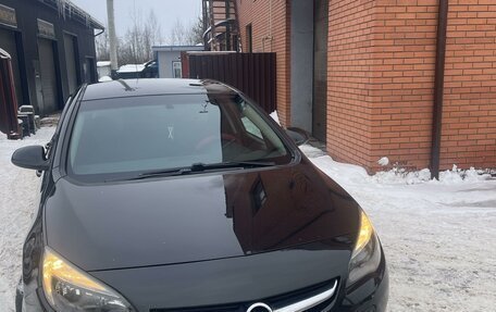 Opel Astra J, 2014 год, 815 000 рублей, 2 фотография