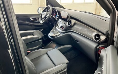 Mercedes-Benz V-Класс, 2023 год, 15 980 000 рублей, 11 фотография