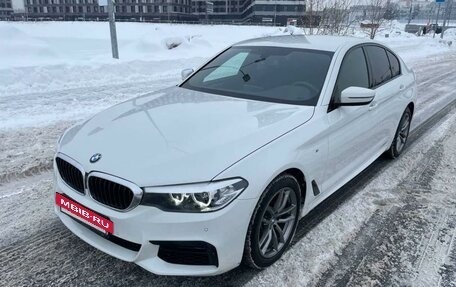 BMW 5 серия, 2019 год, 4 290 000 рублей, 2 фотография