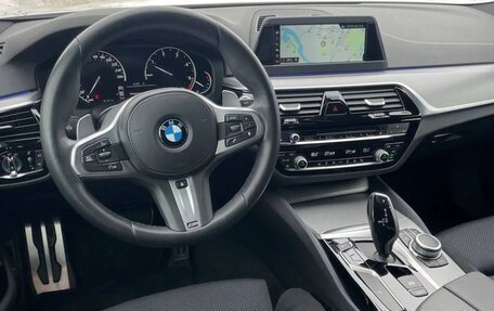 BMW 5 серия, 2019 год, 4 290 000 рублей, 9 фотография