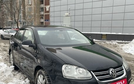 Volkswagen Jetta VI, 2010 год, 599 000 рублей, 2 фотография
