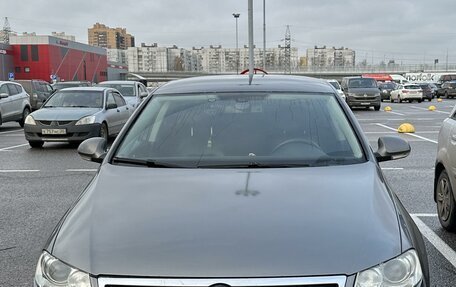 Volkswagen Passat B6, 2008 год, 700 000 рублей, 2 фотография
