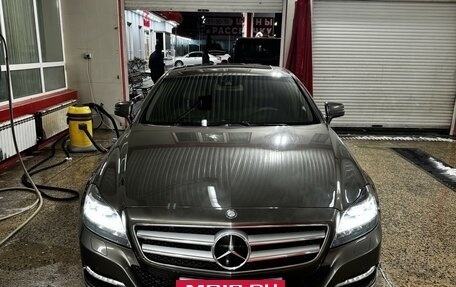 Mercedes-Benz CLS, 2011 год, 2 300 000 рублей, 2 фотография