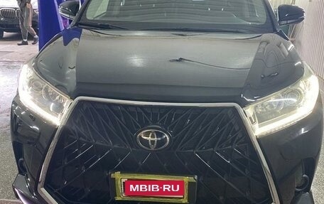 Toyota Highlander III, 2019 год, 3 600 000 рублей, 2 фотография