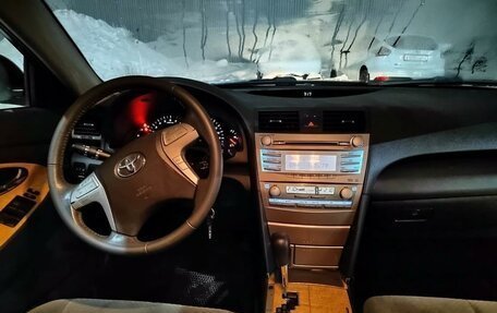Toyota Camry, 2006 год, 1 350 000 рублей, 9 фотография