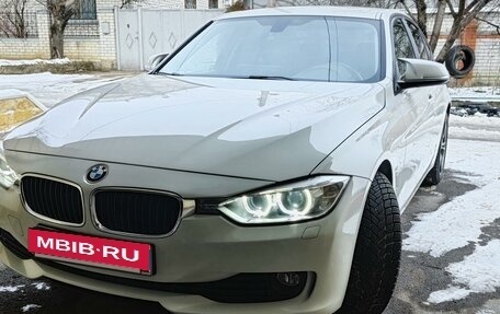 BMW 3 серия, 2014 год, 1 760 000 рублей, 2 фотография