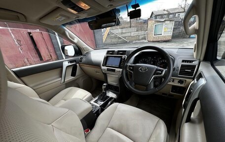 Toyota Land Cruiser Prado 150 рестайлинг 2, 2020 год, 3 820 000 рублей, 12 фотография