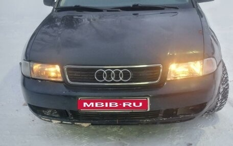 Audi A4, 1995 год, 295 000 рублей, 2 фотография