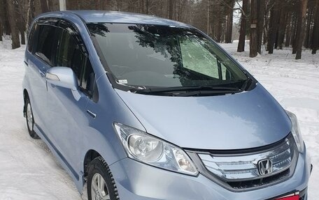 Honda Freed I, 2013 год, 1 320 000 рублей, 3 фотография
