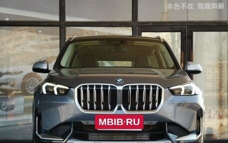 BMW X1, 2023 год, 4 000 000 рублей, 3 фотография