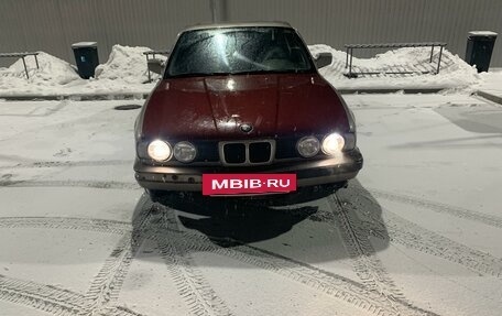 BMW 5 серия, 1989 год, 280 000 рублей, 2 фотография