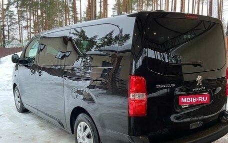 Peugeot Traveller I, 2021 год, 4 100 000 рублей, 3 фотография