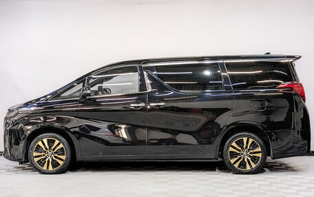 Toyota Alphard III, 2019 год, 7 300 000 рублей, 2 фотография