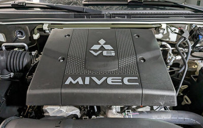Mitsubishi Pajero IV, 2019 год, 4 195 000 рублей, 1 фотография