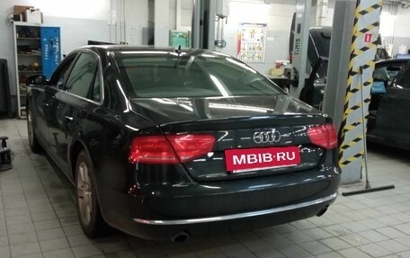 Audi A8, 2011 год, 2 156 000 рублей, 4 фотография