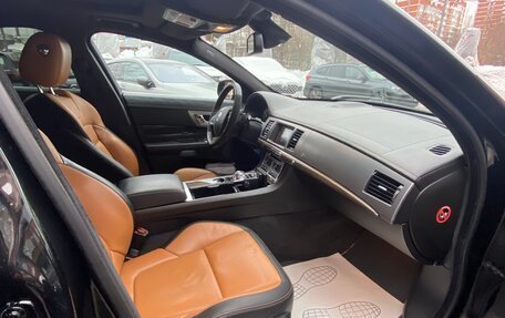 Jaguar XFR I, 2013 год, 2 600 000 рублей, 26 фотография