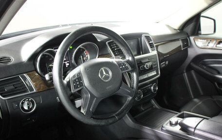 Mercedes-Benz M-Класс, 2011 год, 2 100 000 рублей, 14 фотография