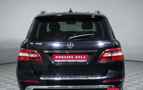 Mercedes-Benz M-Класс, 2011 год, 2 100 000 рублей, 6 фотография