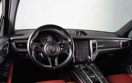 Porsche Macan I рестайлинг, 2015 год, 3 640 000 рублей, 6 фотография