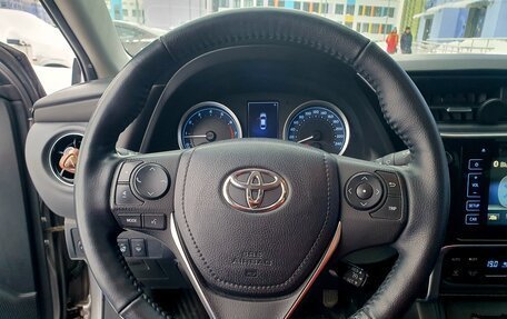Toyota Corolla, 2018 год, 2 040 000 рублей, 13 фотография