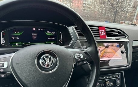 Volkswagen Tiguan II, 2019 год, 3 530 000 рублей, 12 фотография