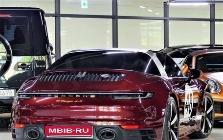 Porsche 911, 2021 год, 30 900 000 рублей, 5 фотография