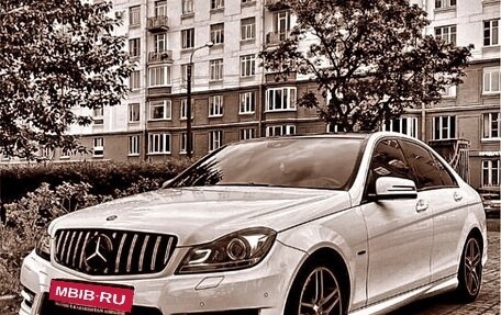 Mercedes-Benz C-Класс, 2011 год, 1 666 666 рублей, 1 фотография
