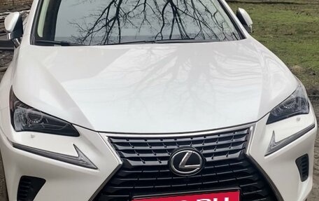 Lexus NX I, 2018 год, 3 300 000 рублей, 1 фотография