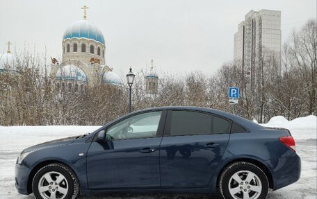 Chevrolet Cruze II, 2011 год, 900 000 рублей, 4 фотография