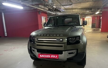 Land Rover Defender II, 2020 год, 7 000 000 рублей, 3 фотография