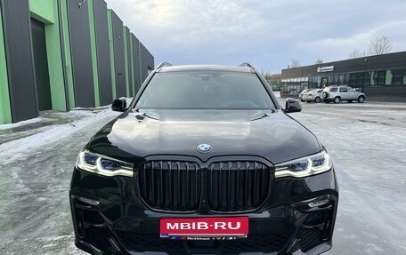BMW X7, 2019 год, 7 480 000 рублей, 3 фотография