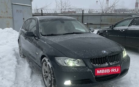 BMW 3 серия, 2006 год, 990 000 рублей, 3 фотография