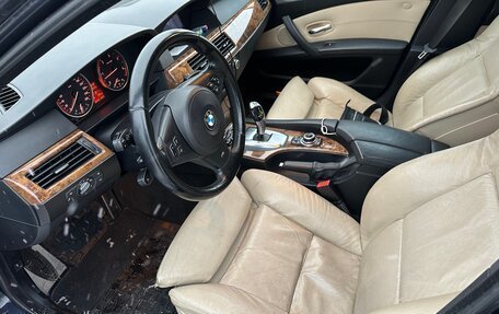 BMW 5 серия, 2009 год, 1 650 000 рублей, 7 фотография