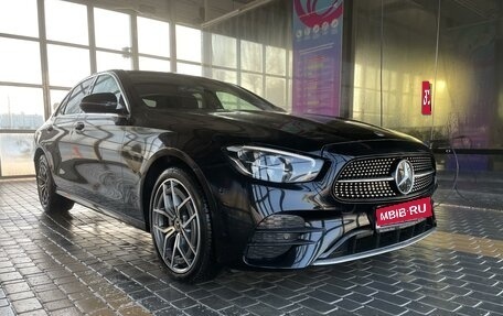 Mercedes-Benz E-Класс, 2020 год, 5 200 000 рублей, 1 фотография