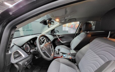 Opel Astra J, 2012 год, 900 000 рублей, 17 фотография