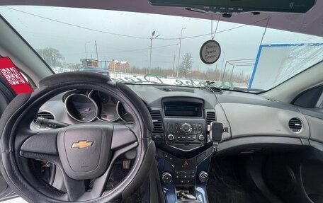 Chevrolet Cruze II, 2010 год, 860 000 рублей, 13 фотография