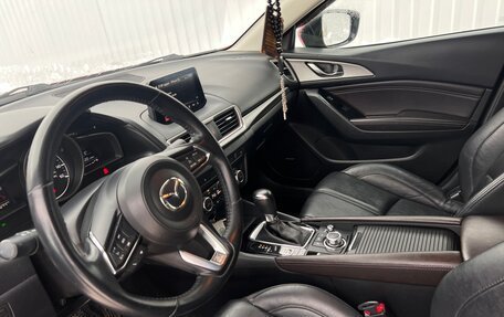 Mazda 3, 2017 год, 1 570 000 рублей, 16 фотография