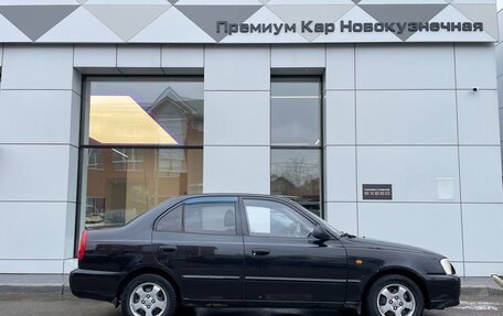 Hyundai Accent II, 2004 год, 390 000 рублей, 2 фотография