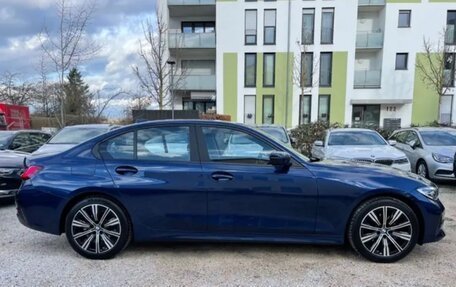 BMW 3 серия, 2020 год, 3 750 000 рублей, 4 фотография