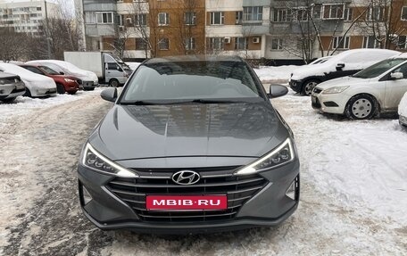 Hyundai Elantra VI рестайлинг, 2019 год, 2 050 000 рублей, 1 фотография
