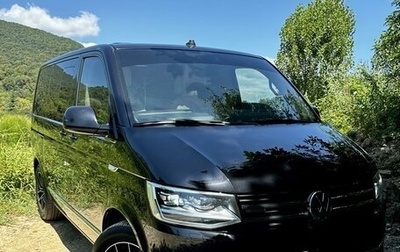 Volkswagen Multivan T6 рестайлинг, 2018 год, 4 999 000 рублей, 1 фотография