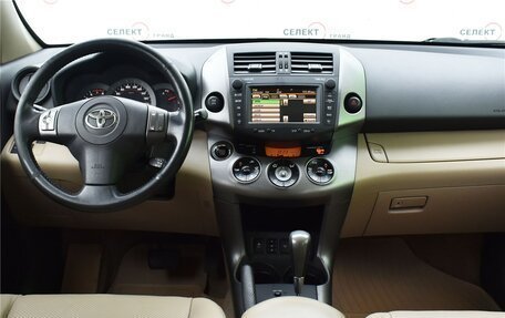Toyota RAV4, 2011 год, 1 750 000 рублей, 6 фотография
