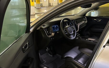 Volvo XC60 II, 2019 год, 5 000 000 рублей, 12 фотография