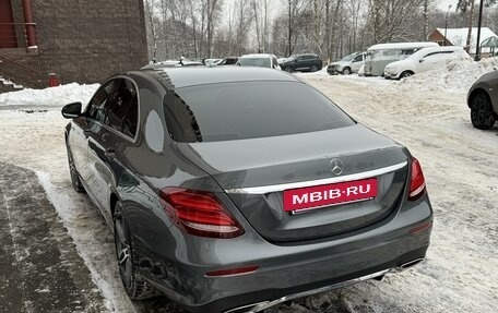 Mercedes-Benz E-Класс, 2018 год, 4 100 000 рублей, 7 фотография