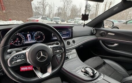 Mercedes-Benz E-Класс, 2018 год, 4 100 000 рублей, 16 фотография