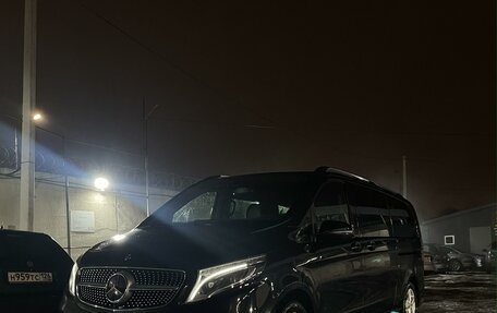 Mercedes-Benz V-Класс, 2020 год, 8 100 000 рублей, 4 фотография