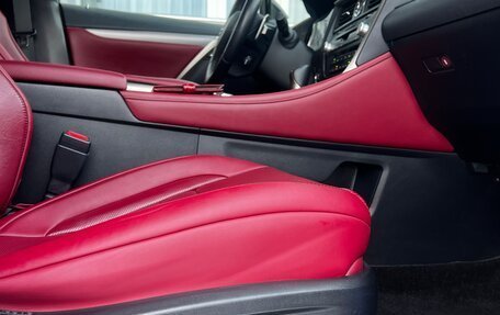 Lexus RX IV рестайлинг, 2017 год, 4 625 000 рублей, 20 фотография