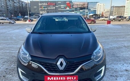 Renault Kaptur I рестайлинг, 2018 год, 1 435 000 рублей, 4 фотография